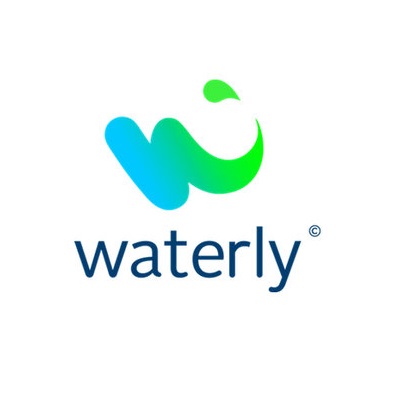Een glas water verandert in een heerlijk én gezond drankje als we daar puur fruit en kruiden bij doen Waterly